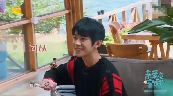 王思聪的天价泡面,秦舒培6千的水果,零食控的