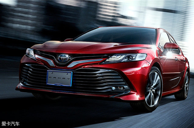 新凯美瑞2017款 第九代全新丰田凯美瑞2018报价