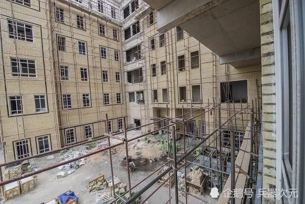 毁灭后的重生,伊拉克战后重建