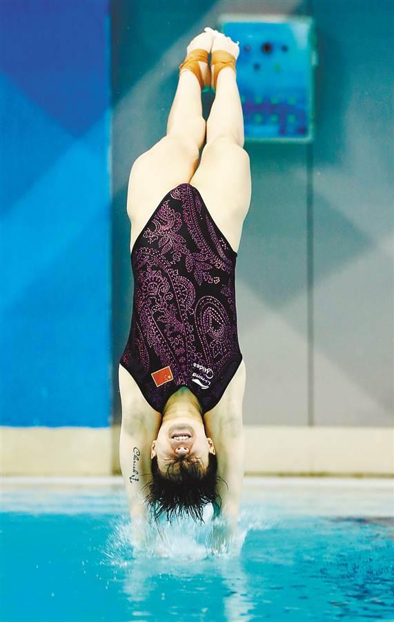 比赛28日迎来收官之战,在女子3米板决赛中,里约奥运会冠军施廷懋发挥