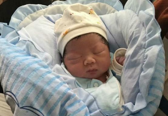 二胎又是女宝,附孕期症状,喜欢女宝宝的来接把