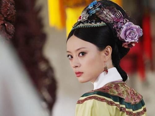 娱乐圈没文化的明星,她连抗日战争打了几年都