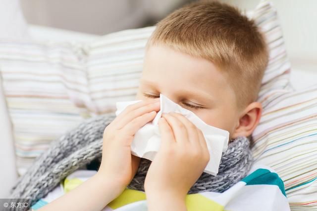 宝宝感冒流清鼻涕和黄鼻涕有什么不同?