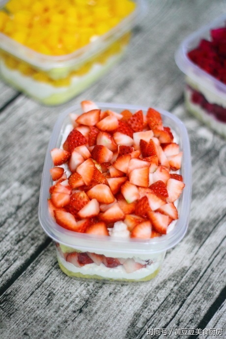 一步步教你在家巧做网红水果盒子蛋糕
