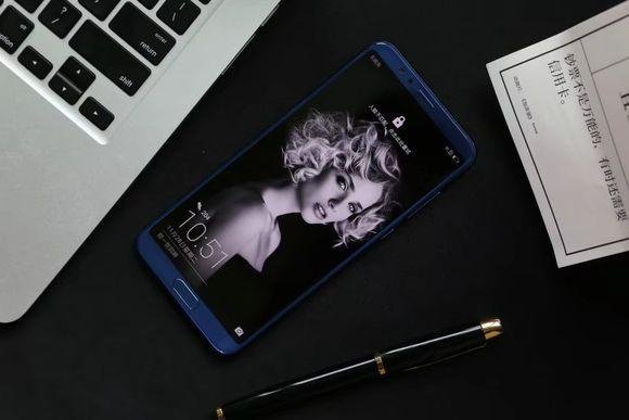 国产手机的骄傲,连苹果都要向华为交专利费