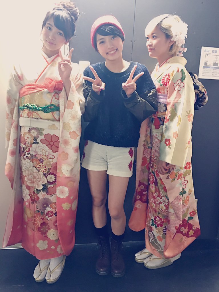 日本 成人式 美少女秀 和服诱惑 日本 成人式 美少女秀 和服诱惑