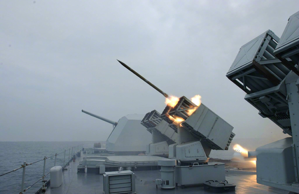 中国唯一火力支援舰将退役