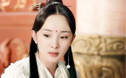 杨幂早期谈潜规则的完整视频流出,网友直言: