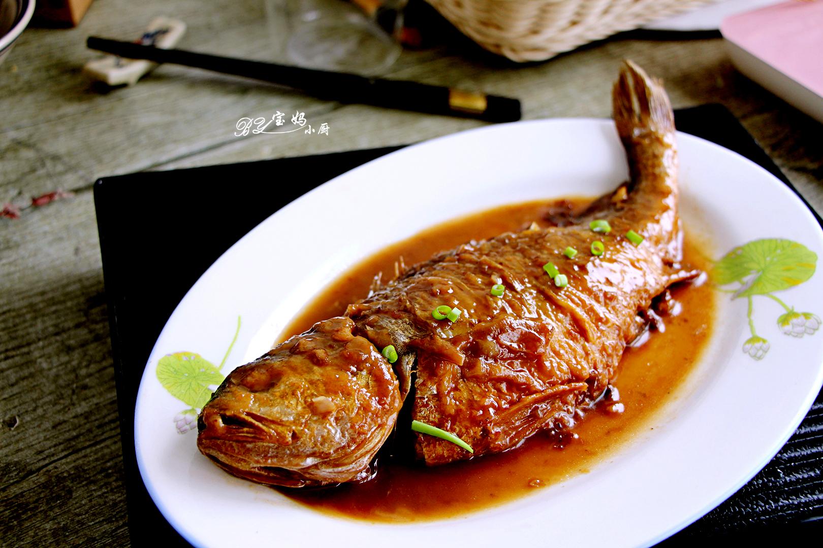 80岁公公的传家烧鱼法,儿子自己吃了一条竟然还说没吃够