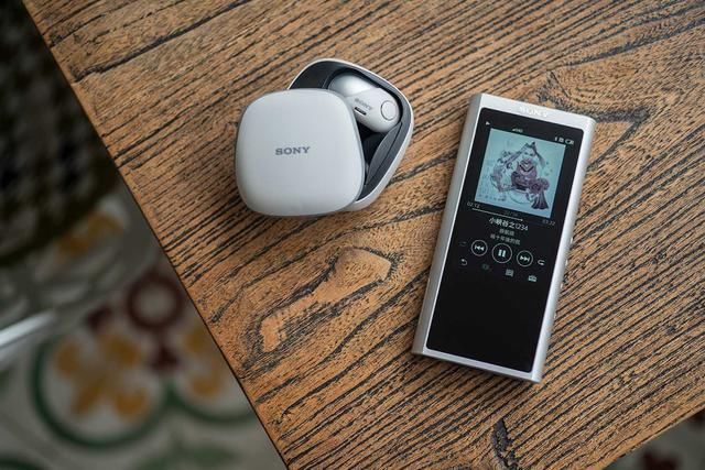 索尼 WF-SP700N 运动豆,豆类耳机新成员