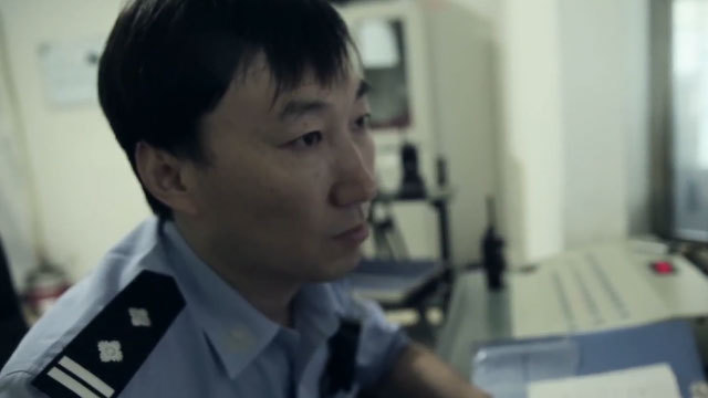 《中国梦—365个故事》高墙内 《中国梦—365个故事》高墙内