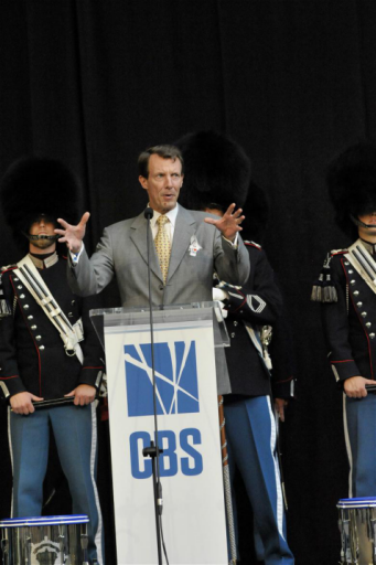 丹麦阿希姆王子出席哥本哈根商学院2018年度