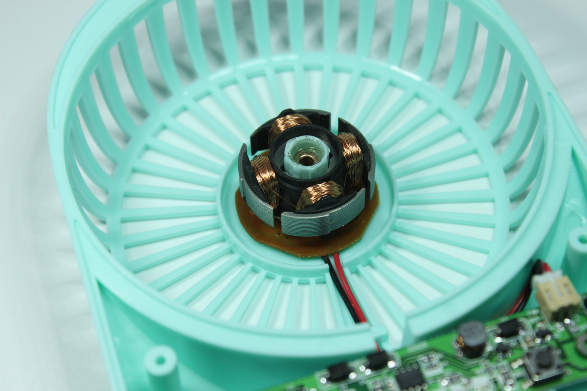 电扇一开清风徐来 羽博y-f01小风扇测评