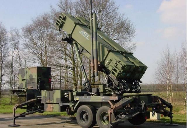 撒旦2型导弹横空出世,15枚氢弹头威力炸裂,射程遍布全球无死角