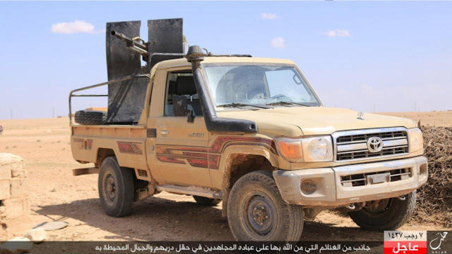 伊拉克大批中美俄援助军火遭is缴获