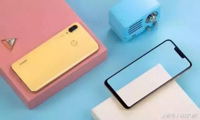 华为Nova3首月销量实现双突破,火爆程度堪比