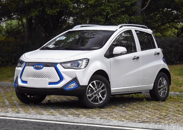 8月自主品牌轿车销量前十名,吉利包揽前三甲,