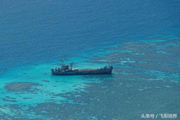 气愤,美轰炸我驻南斯拉夫大使馆后,这国趁机出