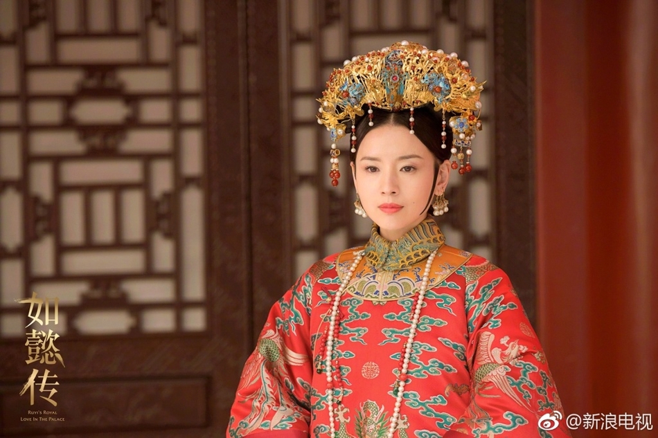 楚楚动人!富察皇后董洁罕见旧照曝光