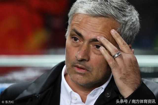 火车上的决定:曼联本周解雇穆里尼奥