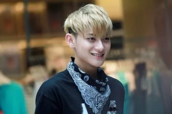 景甜被打,迪丽热巴剧组欺负人,黄子韬激情戏过