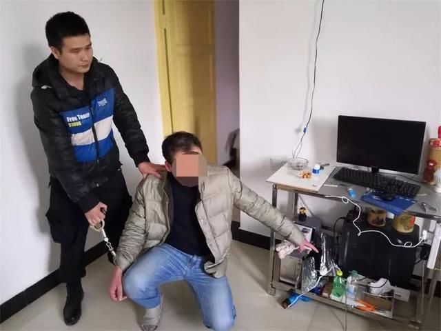 3月20日下午,衡阳县公安局巡特警大队副大队长彭伟峰带领便衣民警街面