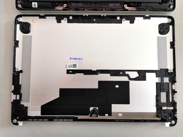 荣耀MagicBook用户级拆解:大电池长续航,维护