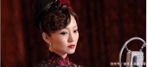 她是红极一时的女主播, 突然消失改行当演员寂