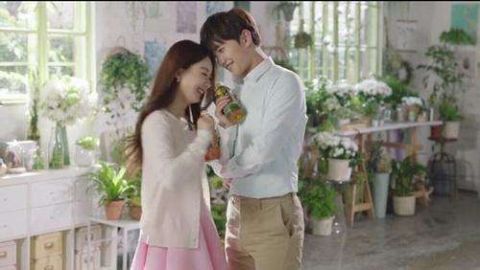 杨洋合作赵丽颖夸其好看,郑爽已不是其最佳cp