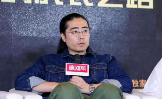 的剧本成型后,田羽生找遍了身边的青年导演,路阳,韩延,杨庆等好友纷纷