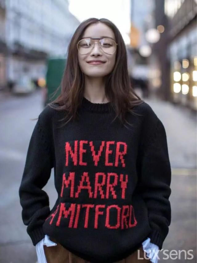 Hold 的住 Gucci,穿的了优衣库,倪妮同款你也能