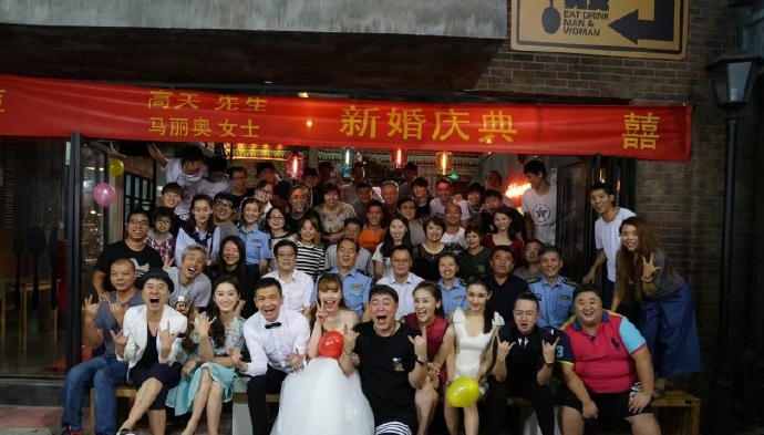 近日,由导演高亚麟,赵牛,编剧徐君东,携主要演员葛天,顾宇峰,黄澄澄