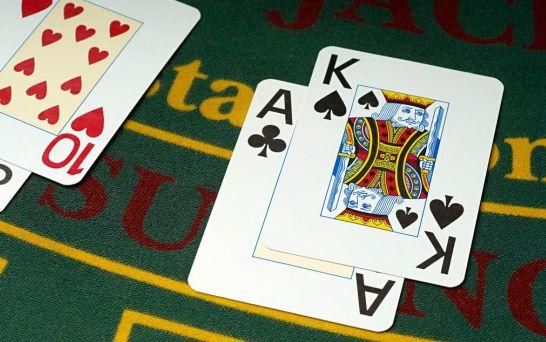 关注湖北严打赌博,刚刚公布举报电话!亲戚带彩