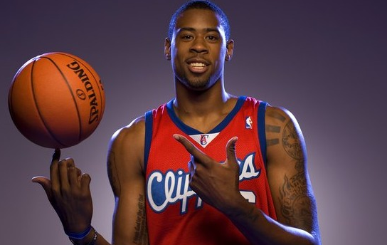 虽然小乔丹有一些显而易见的缺点，但毕竟运动天赋出色的大个子在选秀中还是普遍受欢迎的，因此小乔丹的预测顺位处于首轮，ESPN选秀专家查德-福特将小乔丹放在首轮第28位已经比较低了，没想到小乔丹的实际顺位比这还低，他直到第35位才被快船选中。