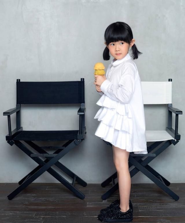 陆毅晒鲍蕾母女三人超美写真并想加入,网友帮