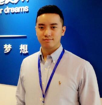 青少年编程课程第一人,线上单月营收200万元