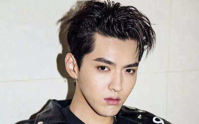 吴亦凡退出EXO的真正原因,她是背后最强大的