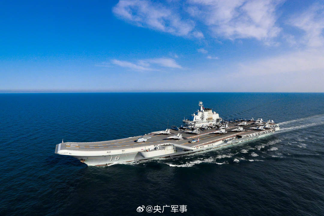 剑指深蓝！辽宁舰正式入列11周年_北京时间