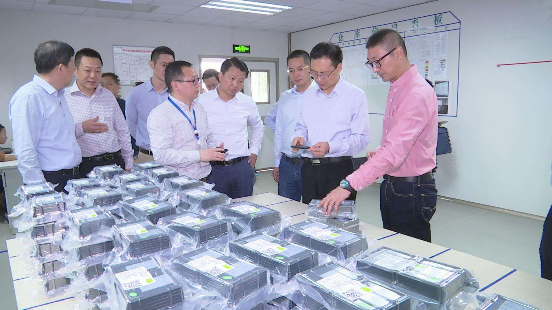 崔永辉:企业面临问题早一天解决 荆州发展就早