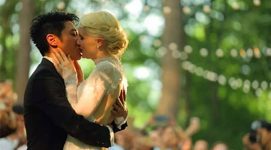 撒贝宁婚礼现场视频 精致温馨!