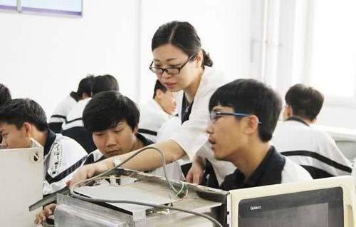 男生报考的5个专业,名企抢着要,第四个年薪20