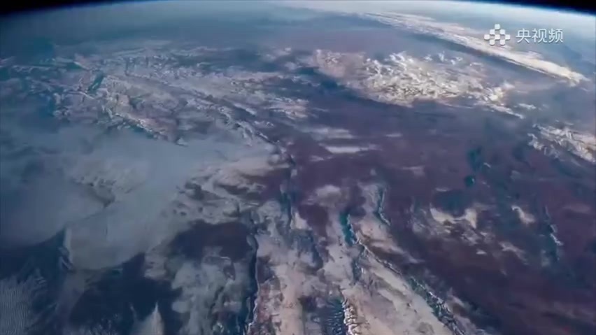 星空浩瀚无垠!100秒带你穿梭宇宙 星空浩瀚无垠!100秒带你穿梭宇宙