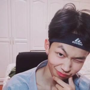 抖音五大网红,这五人是现在抖音最火的人了,你