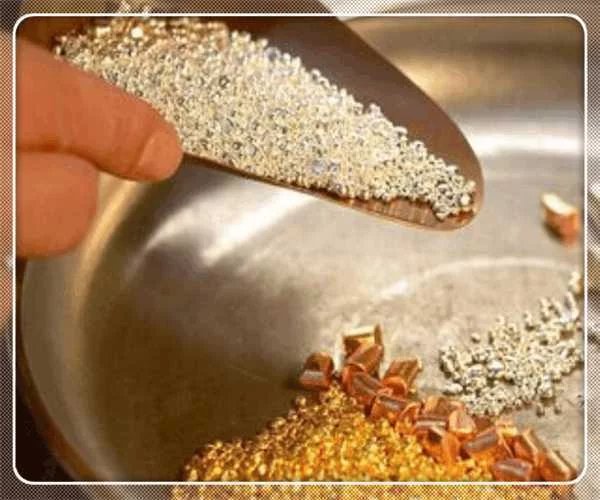 一部废旧手机到底能提炼多少黄金? 看完涨知识