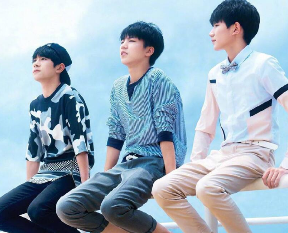 即便在央视中秋晚会名单上公布了tfboys合体演唱歌舞《少年说》,依旧