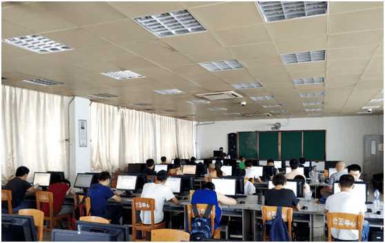 智游教育与河南大学软件学院携手开启企业工