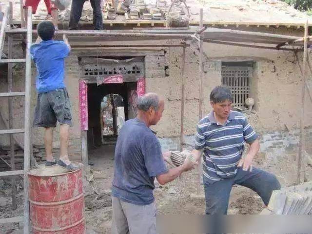 赵丽颖未出道农村房子近照曝光!穷的让人心疼