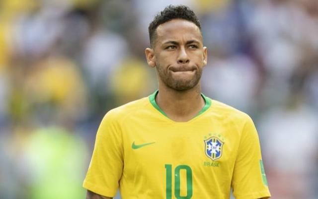 外媒统计内马尔世界杯摔倒14分钟 比利时球迷