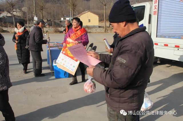 精神文明区司法局积极开展禁燃烟花爆竹宣传活