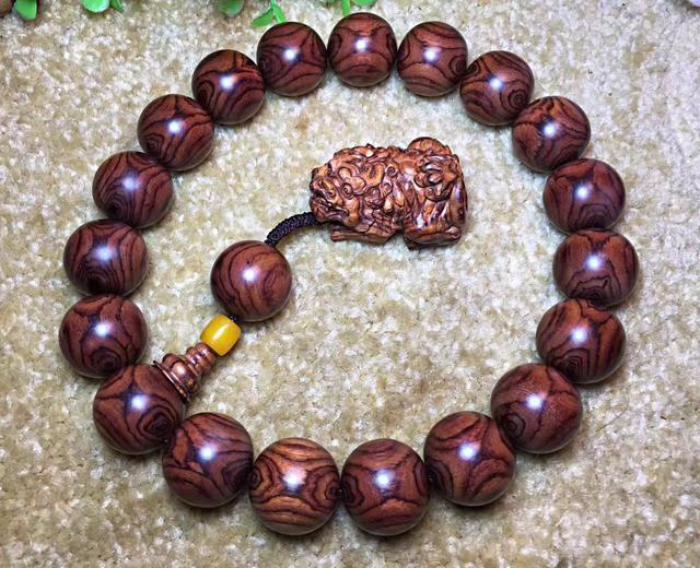 农村老人用了12年的洗脚盆居然是宝贝!有人